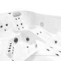 6 persons backyard hot tub with comfortable seats